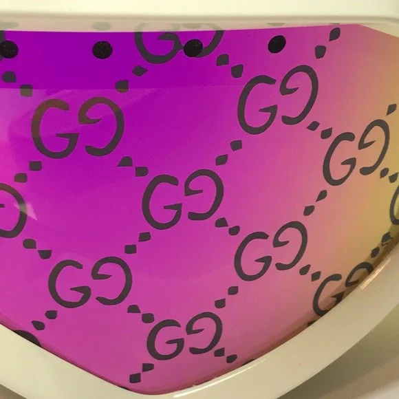 New Authentic Gucci GG Logo Ski/Snow Goggles Pink Iridescent Lens – New in Box - Picture 8 of 14